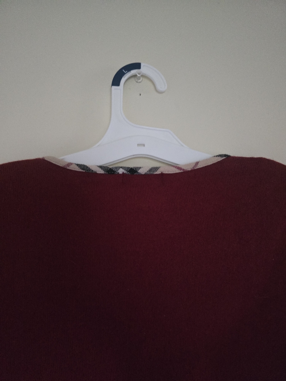 Burberry Blue Label Japanese Wool Burgundy V-Neck Sweater Nova Check Trim Rare - Picture 10 of 12